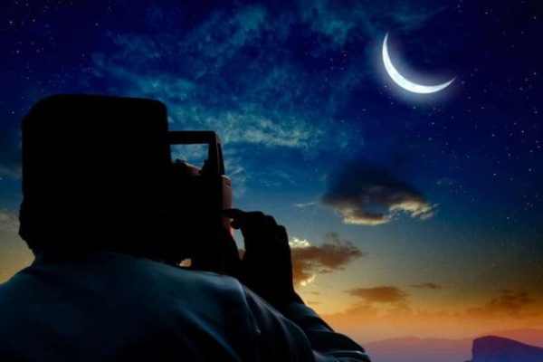 الحسابات الفلكية تحدد موعد عيد الفطر بالمغرب
