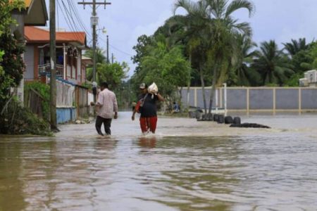 ارتفاع حصيلة ضحايا فيضانات نيجيريا الى أكثر من 150 قتيلا