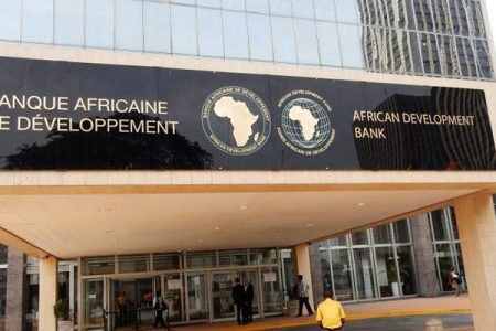 لدعم الفلاحة التضامنية .. البنك الإفريقي للتنمية يمنح المغرب 100 مليون أورو