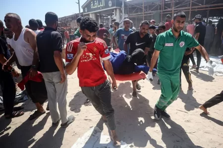 ومقتل 142 فلسطينياً منهم مدير المستشفى الإندونيسي..