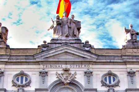 المحكمة العليا الإسبانية تؤيد الحكم بالسجن المؤبد على امرأة مغربية أدينت بقتل رضيعتها خنقا..