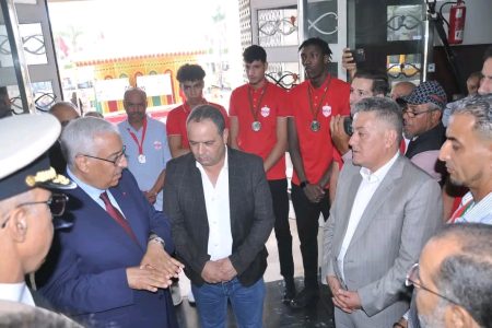 عامل مكناس يكسر الصمت  “لن نترك رؤساء الأندية وحدهم”