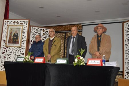 الكوديم  للسباحة يقيم موسما حافلا بالإنجازات خلال جمعه العام .