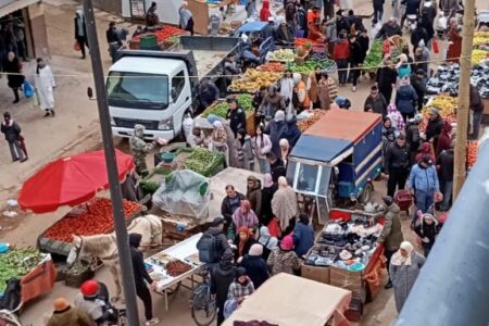 ويسلان. شوارع ممنوعة على السيارات مباحة الباعة الجائلين