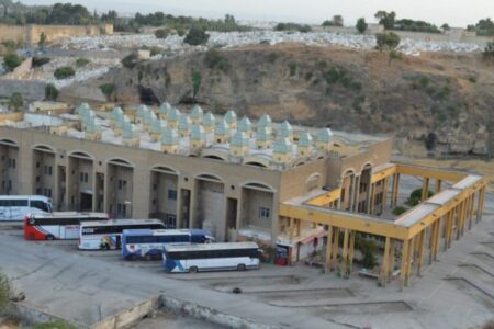 منتخبون بمجلس جماعة فاس يرفضون بناء محطة طرقية جديدة ب 30 مليار